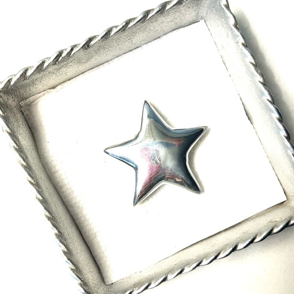 Mariposa Rope Edge Napkin Box & 7 Napkin Weights - Picture 9 of 10